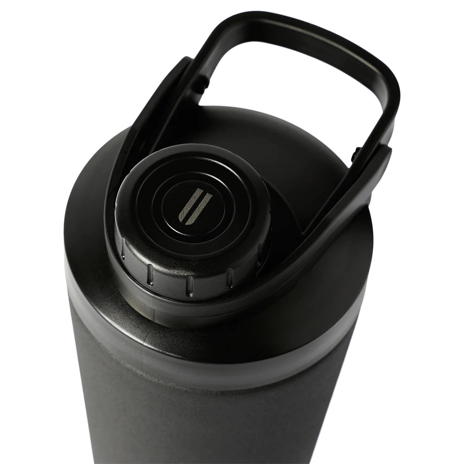 NOBULL 24oz Shaker - Image 4